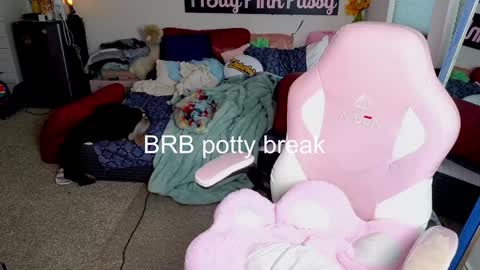 Snapshot of pr3ttyp1nkpussy chatting on 22, 12, 2025 Evangeline Eva Darling online show from 22, 12, 2025