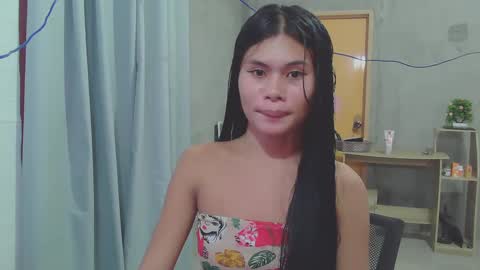 Snapshot of precious_athena chatting on 2, 2, 2025 precious_athena online show from 2, 2, 2025