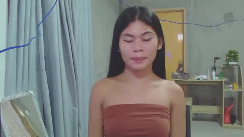 Snapshot of precious_athena chatting on 5, 2, 2025 precious_athena online show from 5, 2, 2025