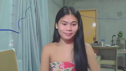 Snapshot of precious_athena chatting on 16, 2, 2025 precious_athena online show from 16, 2, 2025