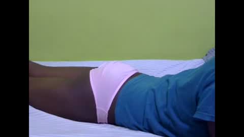 Snapshot of precious_nesh chatting on 13, 2, 2025 precious_nesh online show from 13, 2, 2025