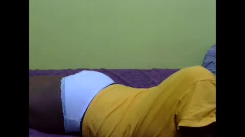 Snapshot of precious_nesh chatting on 7, 3, 2025 precious_nesh online show from 7, 3, 2025