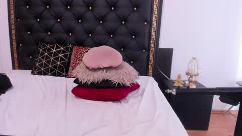 Snapshot of preciousailly chatting on 10, 2, 2025 Ailyn online show from 10, 2, 2025