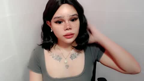 Snapshot of preciousangel69xxx chatting on 6, 12, 2024 MAXXINE online show from 6, 12, 2024