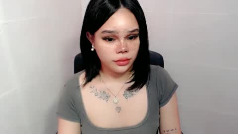 Snapshot of preciousangel69xxx chatting on 7, 12, 2024 MAXXINE online show from 7, 12, 2024