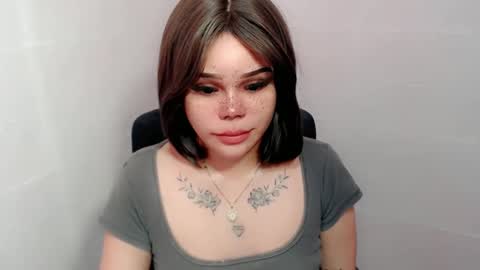 Snapshot of preciousangel69xxx chatting on 11, 12, 2024 MAXXINE online show from 11, 12, 2024