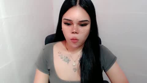 Snapshot of preciousangel69xxx chatting on 12, 12, 2024 MAXXINE online show from 12, 12, 2024