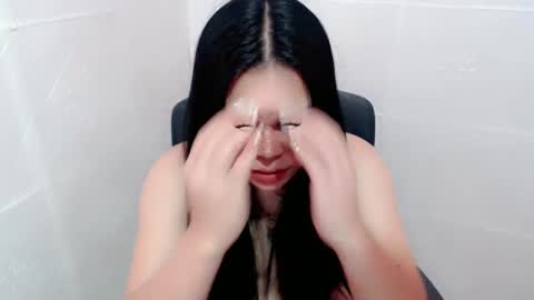 Snapshot of preciousangel69xxx chatting on 12, 12, 2024 MAXXINE online show from 12, 12, 2024