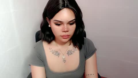 Snapshot of preciousangel69xxx chatting on 7, 1, 2025 MAXXINE online show from 7, 1, 2025