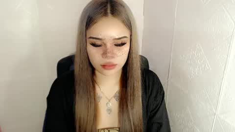 Snapshot of preciousangel69xxx chatting on 16, 2, 2025 MAXXINE online show from 16, 2, 2025