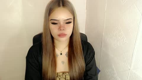 Snapshot of preciousangel69xxx chatting on 20, 2, 2025 MAXXINE online show from 20, 2, 2025