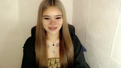 Snapshot of preciousangel69xxx chatting on 22, 2, 2025 MAXXINE online show from 22, 2, 2025