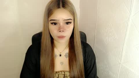 Snapshot of preciousangel69xxx chatting on 1, 3, 2025 MAXXINE online show from 1, 3, 2025