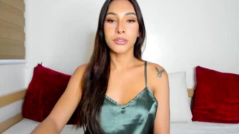 Paula online show from 26, 1, 2025