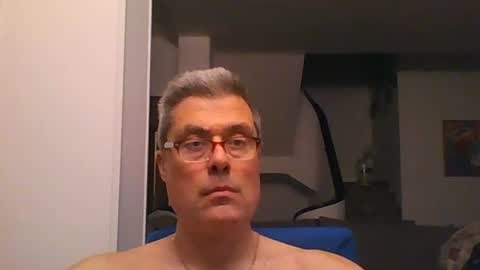 Snapshot of prendimisubito chatting on 19, 4, 2026 prendimisubito online show from 19, 4, 2026