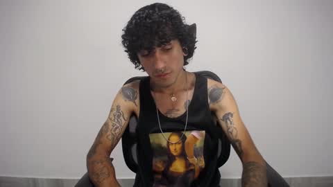 Plux online show from 6, 2, 2025