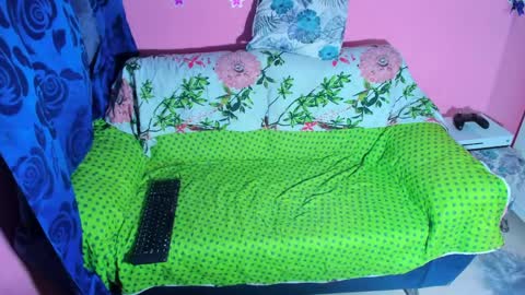 PRESSURE online show from 4, 4, 2026