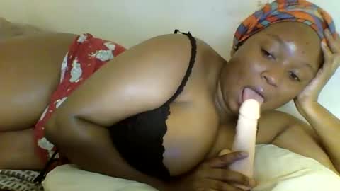 Prettie diva online show from 14, 1, 2026