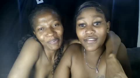 prettie_petitee online show from 6, 7, 2026