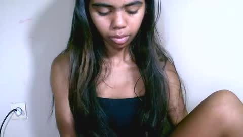 prettiethalia online show from 18, 2, 2026