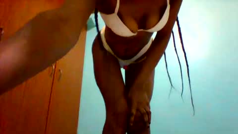 pretty253 online show from 26, 12, 2024