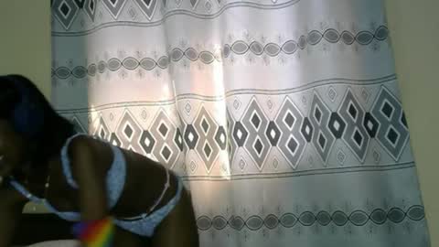 pretty__lisa online show from 23, 12, 2025