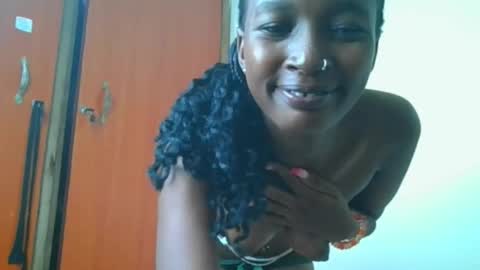 pretty__lisa online show from 1, 3, 2026