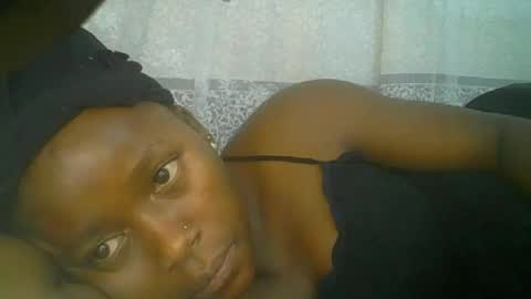 Snapshot of pretty_abella chatting on 6, 10, 2025 abella online show from 6, 10, 2025