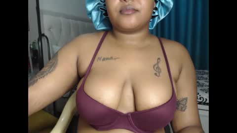 Snapshot of pretty_annah chatting on 27, 3, 2026 Annah online show from 27, 3, 2026