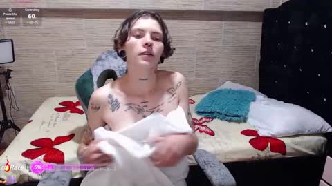 Snapshot of pretty_cristal22 chatting on 11, 2, 2025 pretty_cristal22 online show from 11, 2, 2025