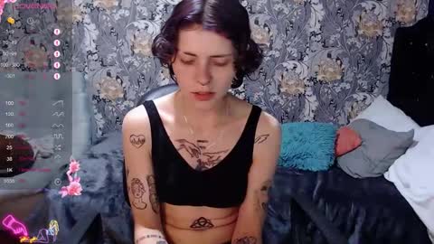 pretty_cristal22 online show from 29, 5, 2026