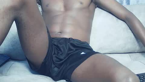 Snapshot of pretty_dollx01 chatting on 1, 6, 2026 Pretty dollx01 online show from 1, 6, 2026