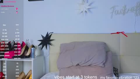 Snapshot of pretty_helga chatting on 3, 2, 2025 pretty_helga online show from 3, 2, 2025