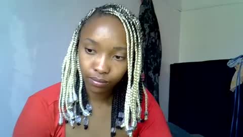 pretty jazminee online show from 18, 7, 2026