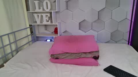 Snapshot of pretty_marta chatting on 27, 12, 2024 Pretty Marta online show from 27, 12, 2024