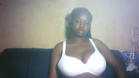 Snapshot of pretty_milan chatting on 8, 5, 2026 pretty_milan online show from 8, 5, 2026