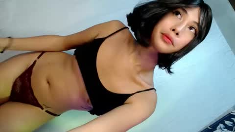 Snapshot of pretty_molly18 chatting on 29, 11, 2025 Its me Molly 3 online show from 29, 11, 2025