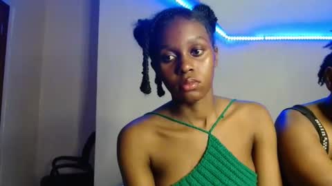Snapshot of pretty_nyra chatting on 28, 4, 2026 Nyra online show from 28, 4, 2026