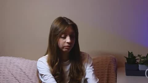 Snapshot of pretty_passenger chatting on 1, 11, 2025 Emily online show from 1, 11, 2025