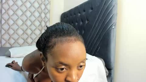pretty_peshy online show from 29, 4, 2026