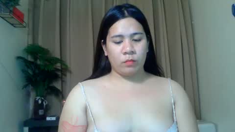 Snapshot of pretty_stela chatting on 9, 11, 2025 pretty stela online show from 9, 11, 2025