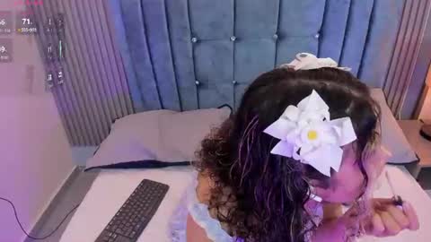 Snapshot of pretty_sunlight_ chatting on 21, 6, 2026 Daisy Flower online show from 21, 6, 2026