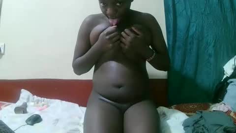 Snapshot of pretty_tiffany1 chatting on 2, 12, 2025 pretty_tiffany1 online show from 2, 12, 2025