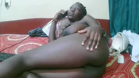 Snapshot of pretty_tiffany1 chatting on 3, 12, 2025 pretty_tiffany1 online show from 3, 12, 2025