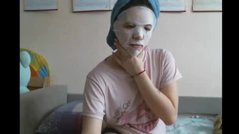 Bella online show from 27, 2, 2025