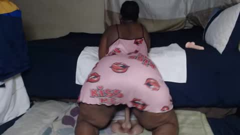 Snapshot of prettyblack25 chatting on 21, 4, 2026 Cindy online show from 21, 4, 2026