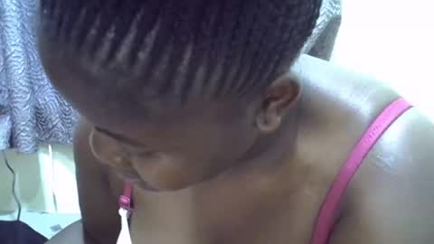 Snapshot of prettybooty1 chatting on 8, 3, 2025 prettybooty1 online show from 8, 3, 2025