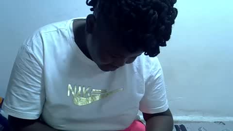 Snapshot of prettybooty1 chatting on 7, 10, 2025 prettybooty1 online show from 7, 10, 2025