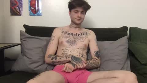 pretty boy online show from 23, 9, 2025