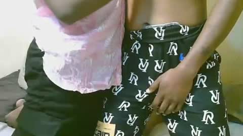 Snapshot of prettyboyz10 chatting on 23, 9, 2025 prettyboyz10 online show from 23, 9, 2025